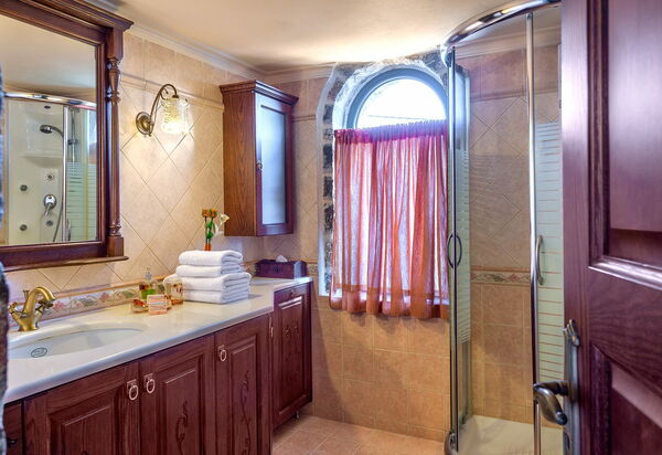 Villa Antina: Ванная комната