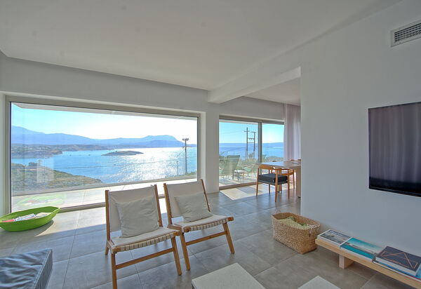 Villa Bluewhite: Salon