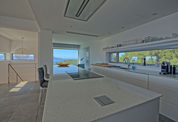 Villa Bluewhite: Cuisine