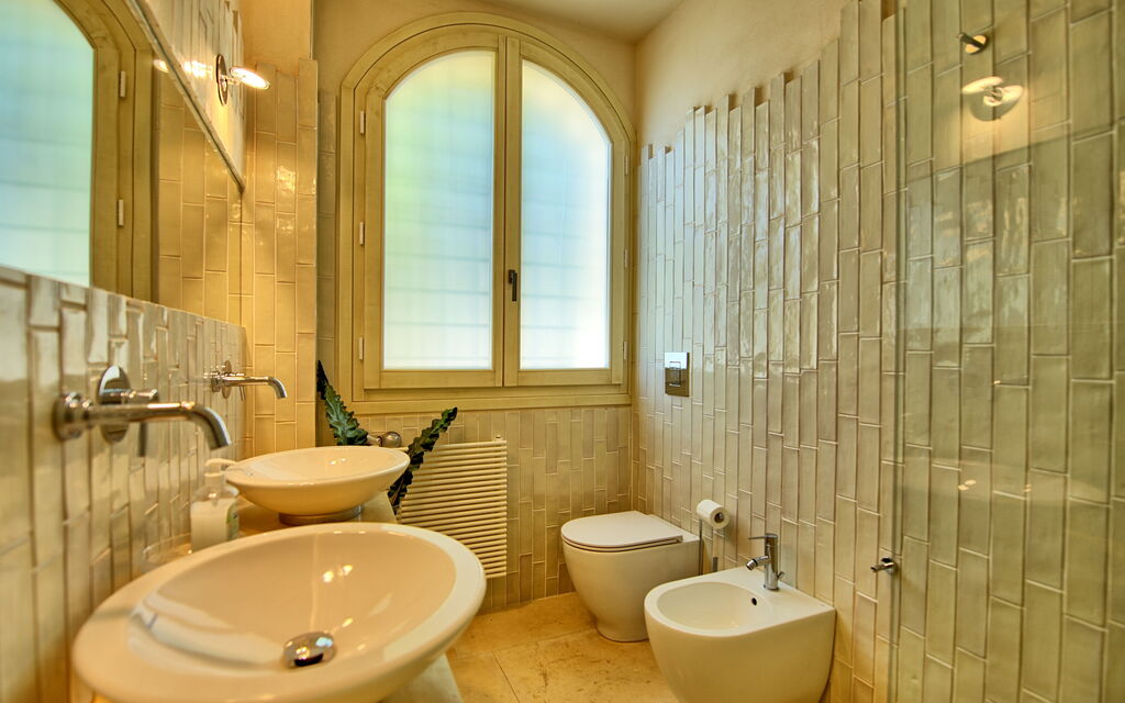 Tenuta Olearum: Bathroom