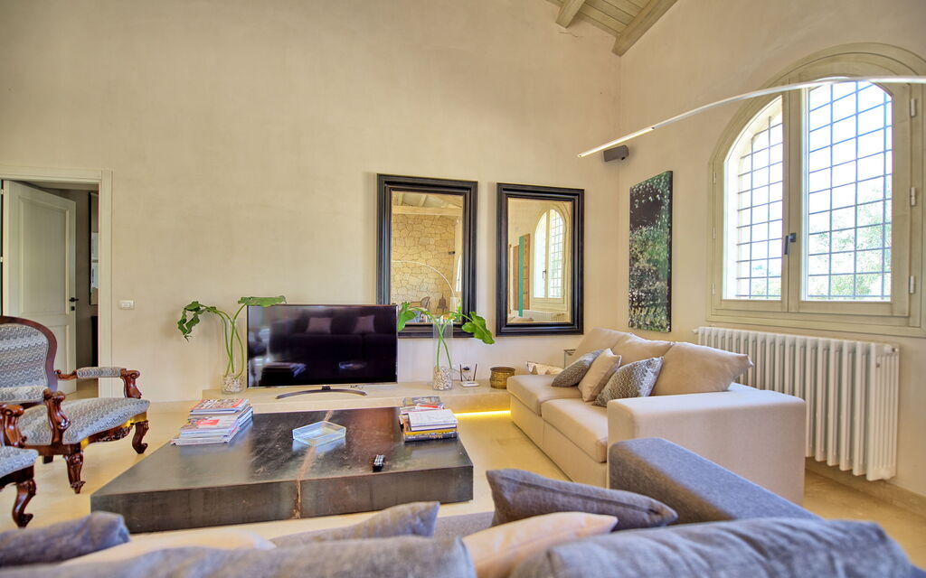 Tenuta Olearum: Living Room