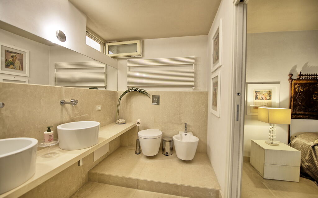 Tenuta Olearum: Bathroom
