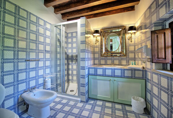 Villa Paneretta: Bathroom