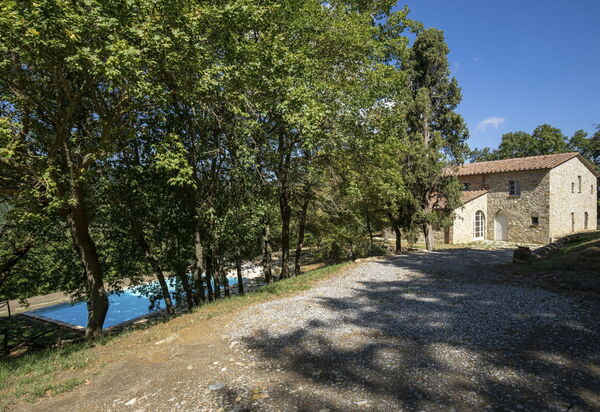 Villa Lucarella: Building Exterior, Garden, Outdoor, Pool