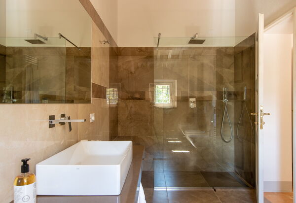 Villa Lucarella: Bathroom