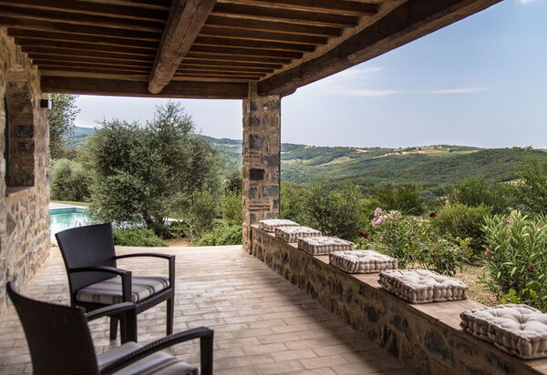 Villa Chiugi: Balkon / Terrasse / Patio, Draussen