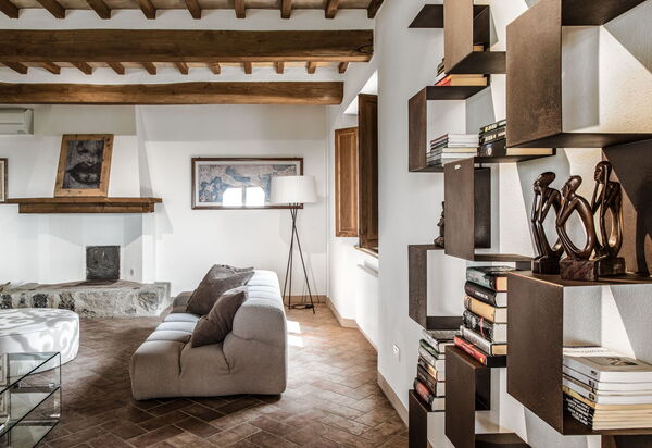 Villa Chiugi: Wohnzimmer