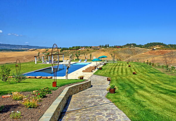 Villa Campana: Garden, Pool, Scenic View, Summer