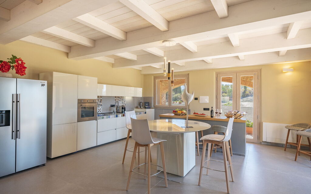 Villa Campana: Kitchen