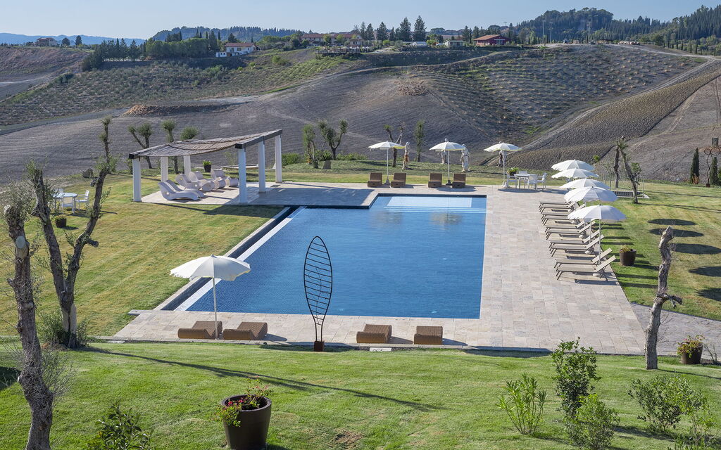 Villa Campana: Outdoor, Pool, Summer