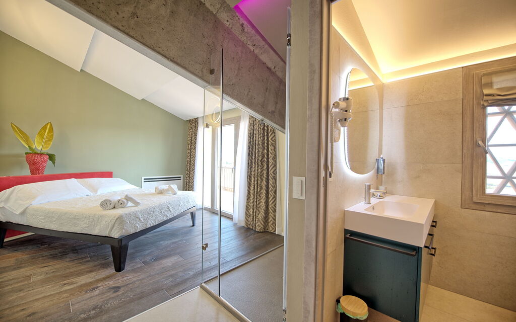 Villa Campana: Bathroom, Bedroom