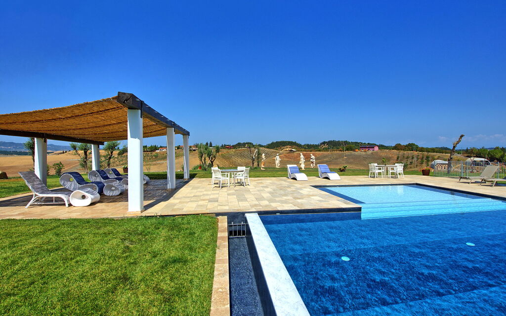 Villa Campana: Outdoor, Pool