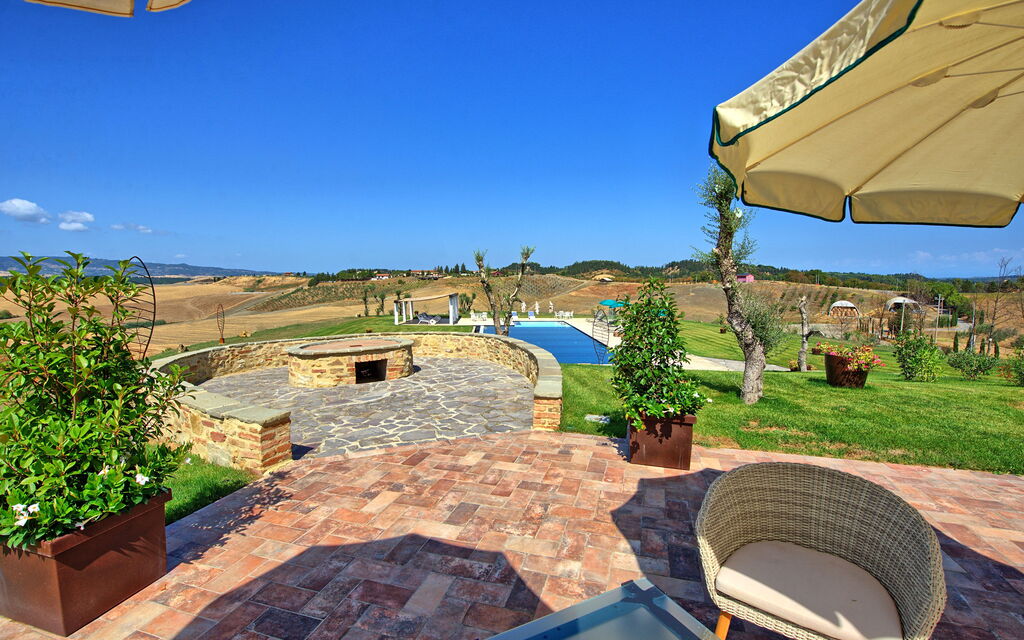 Villa Campana: Garden, Outdoor, Pool, Scenic View, Summer