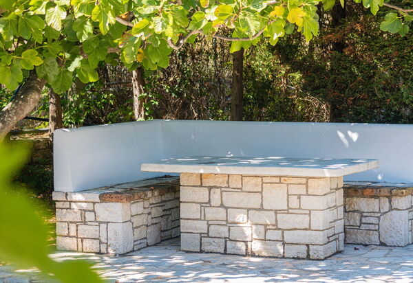 Votana House: Balkon / Terrasse / Patio, Draussen