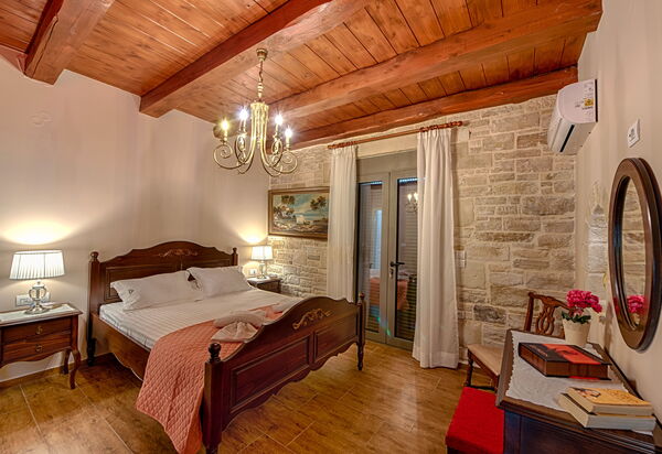 Villa Despanto: Спальня