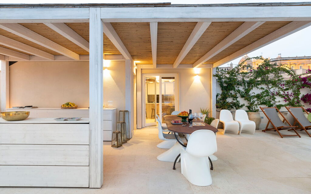 Aurispa: Balcony / Terrace / Patio