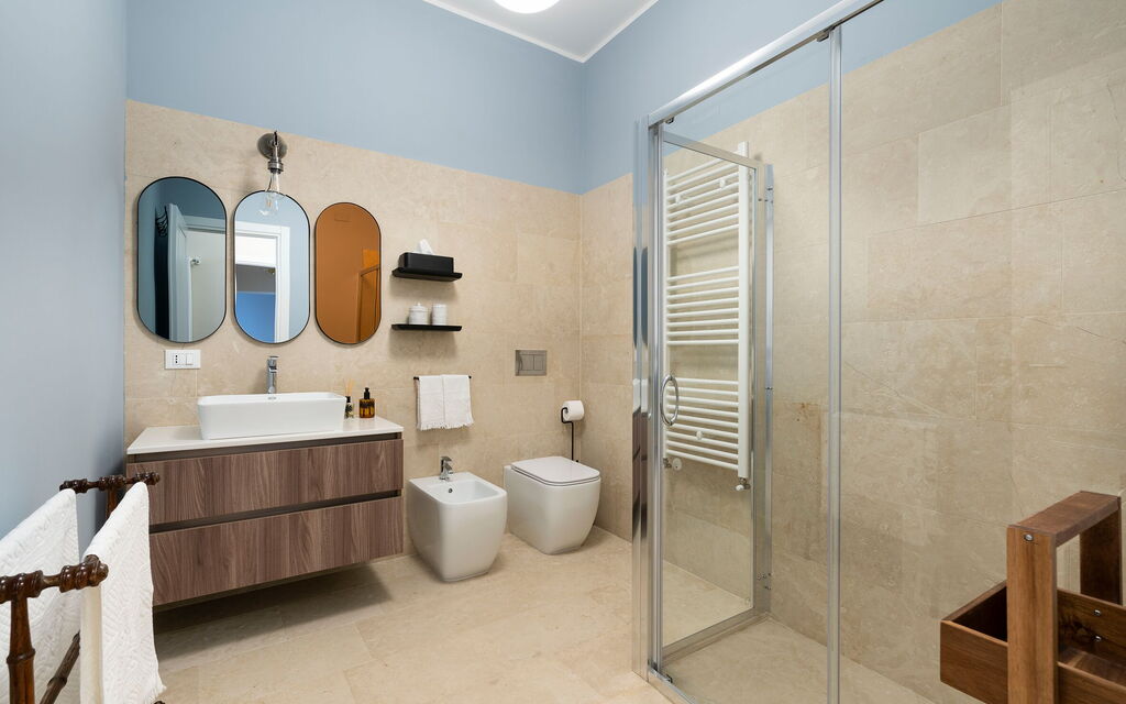 Aurispa: Bathroom