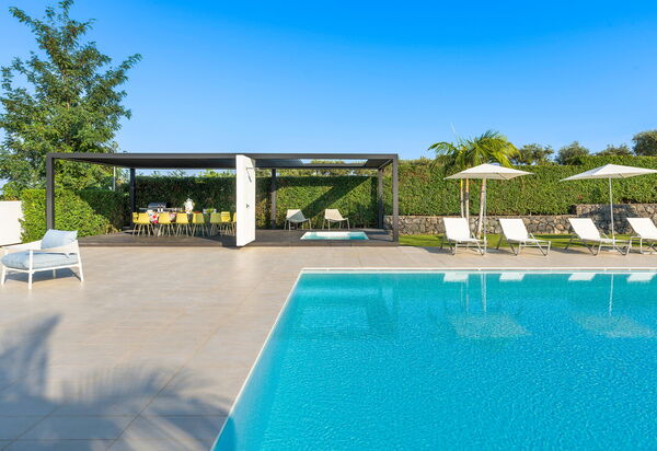 Villa Greta: бассейн