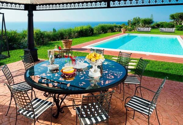 Villa Estella: Balkong / terrass / uteplats, slå samman, Utomhus