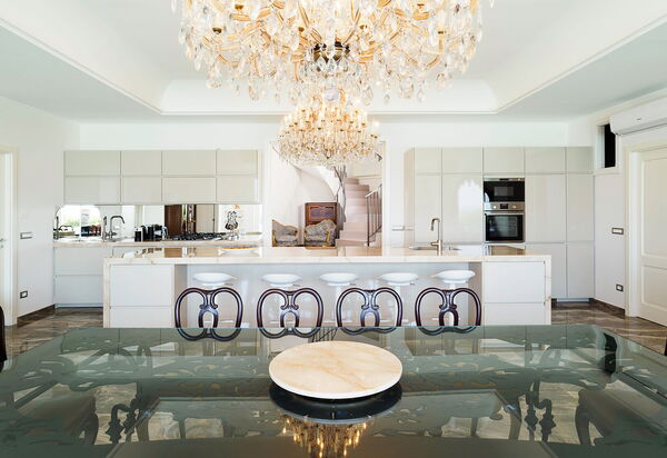 Villa Estella: Kök, Lunchrum