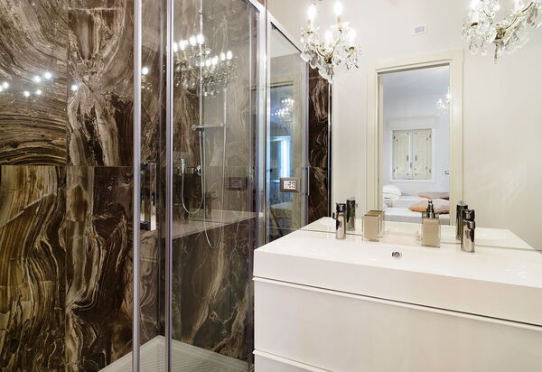 Villa Estella: Badrum