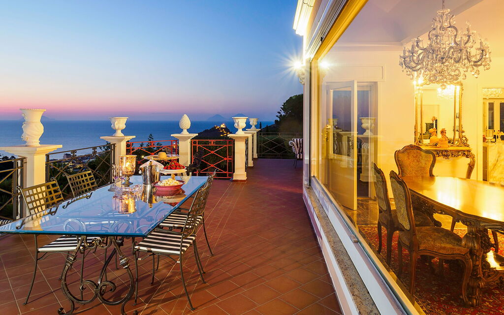 Villa Estella: all'aperto, Balcone / Terrazza / Patio