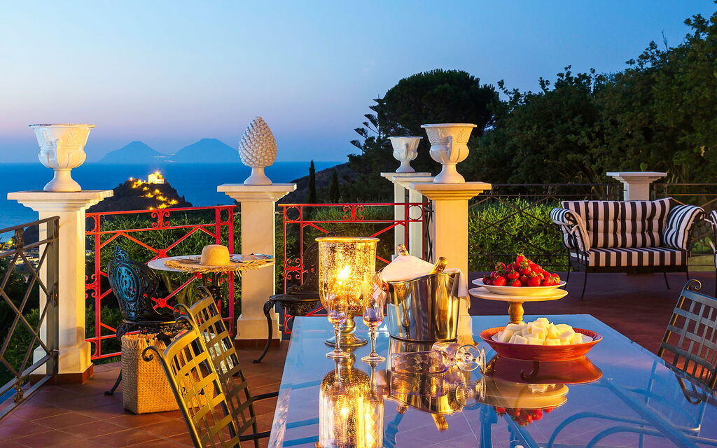 Villa Estella: all'aperto, Balcone / Terrazza / Patio