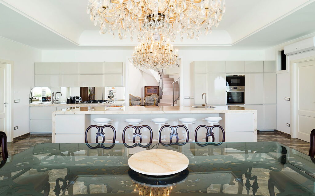 Villa Estella: Cucina, Sala da pranzo
