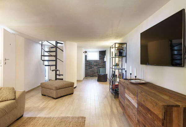 Marinella Punta Milocca: Woonkamer