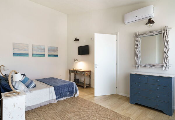 Marinella Punta Milocca: slaapkamer