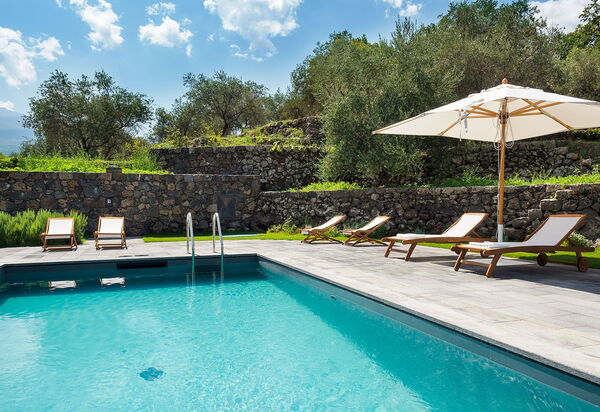 Villa Nerello: bassin