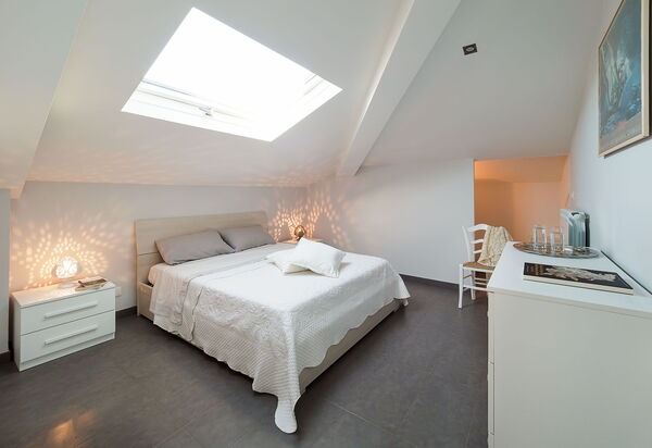 Villa Nerello: chambre à coucher