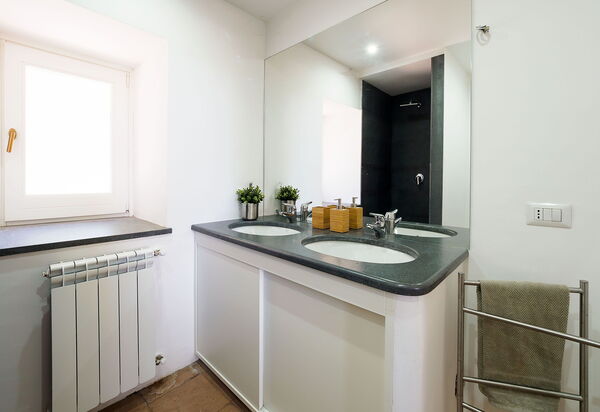 Villa Nerello: Salle de bain