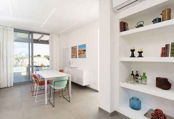 Villa Mia: Гостиная, Столовая