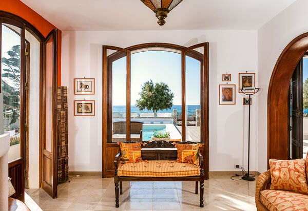 Profumo Di Mare: Salon