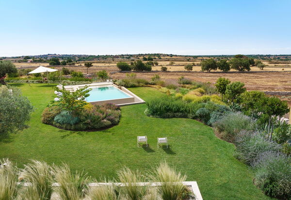 Villa Meravilla: бассейн, Открытый, Сад