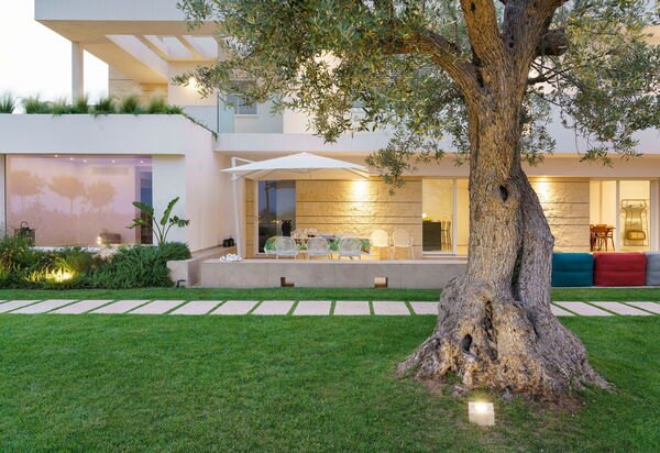 Villa Meravilla: Сад, Экстерьеры