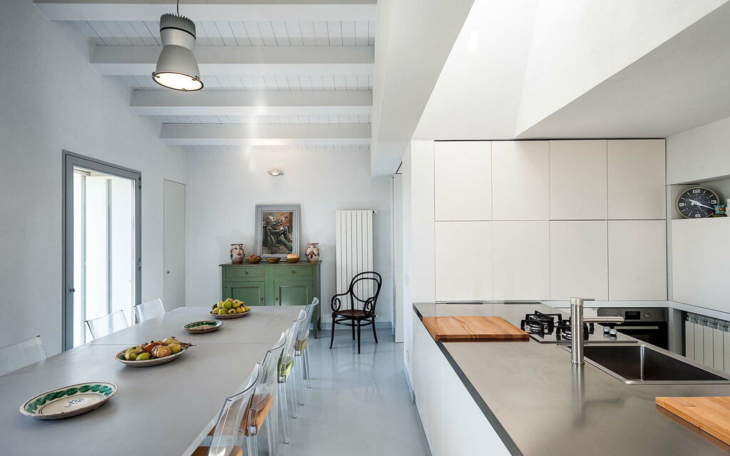Villa Hybla: Dining Room, Kitchen