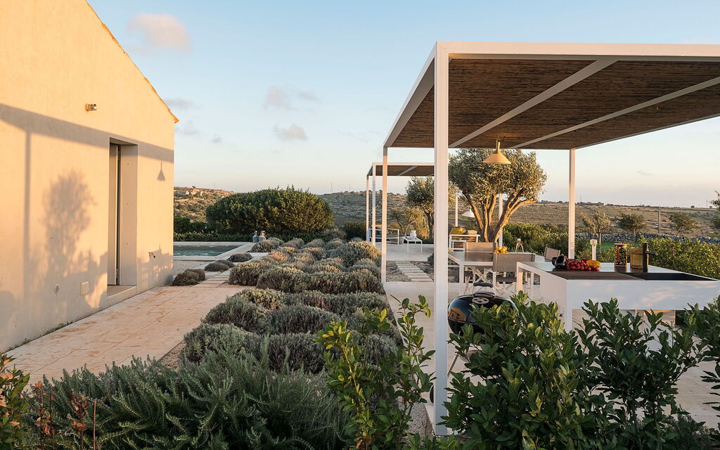 Villa Hybla: Balcony / Terrace / Patio