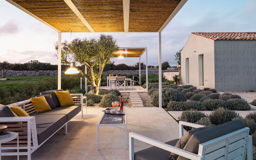 Villa Hybla: Balcony / Terrace / Patio, Outdoor