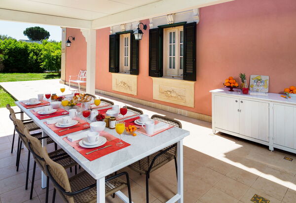 Villa Girasole: Балкон / Терраса / Патио, Открытый