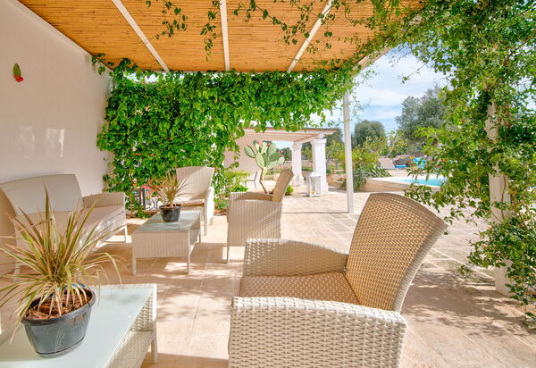 Masseria Tufo Bianco