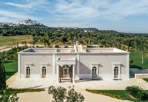 Villa Bellavista: Ansichten, Außen, Draussen, Garten, Haupteingang