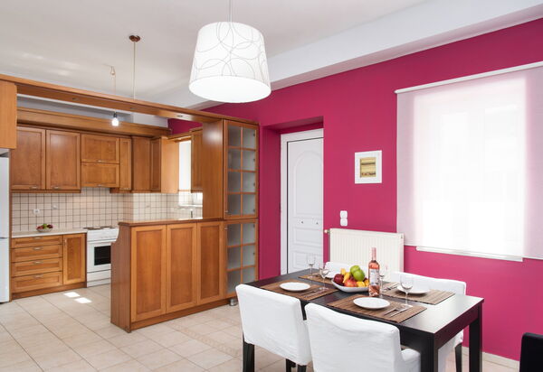 Aria: Dining Room, Kitchen