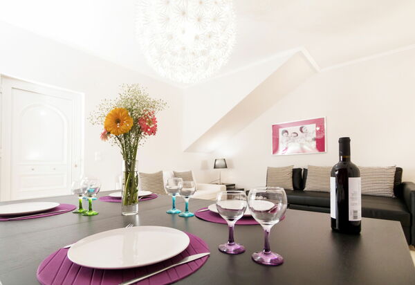 Aria: Dining Room, Living Room