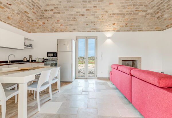 Villa Trullina: Гостиная, Кухня, Столовая