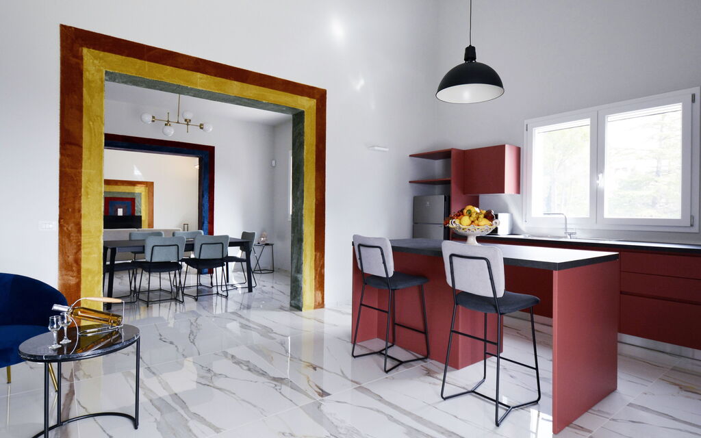 Villa Pica: Dining Room, Kitchen, Living Room