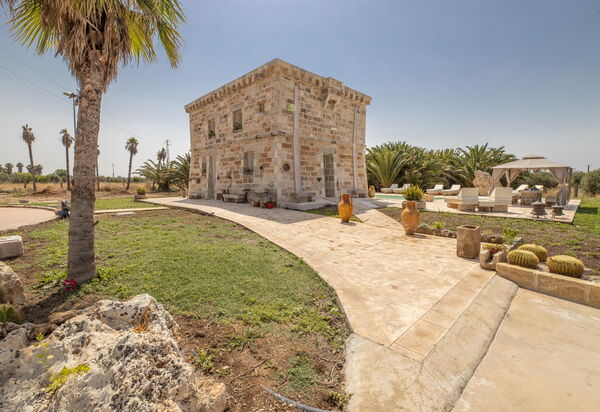 Villa Turris: Jardin