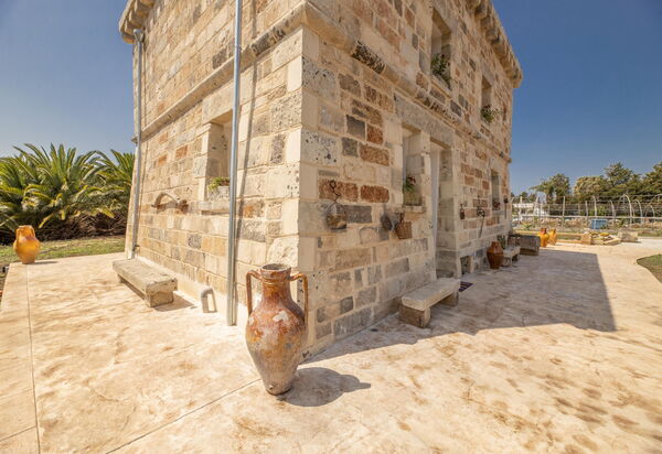 Villa Turris: Balcon / Terrasse / Patio, Extérieurs