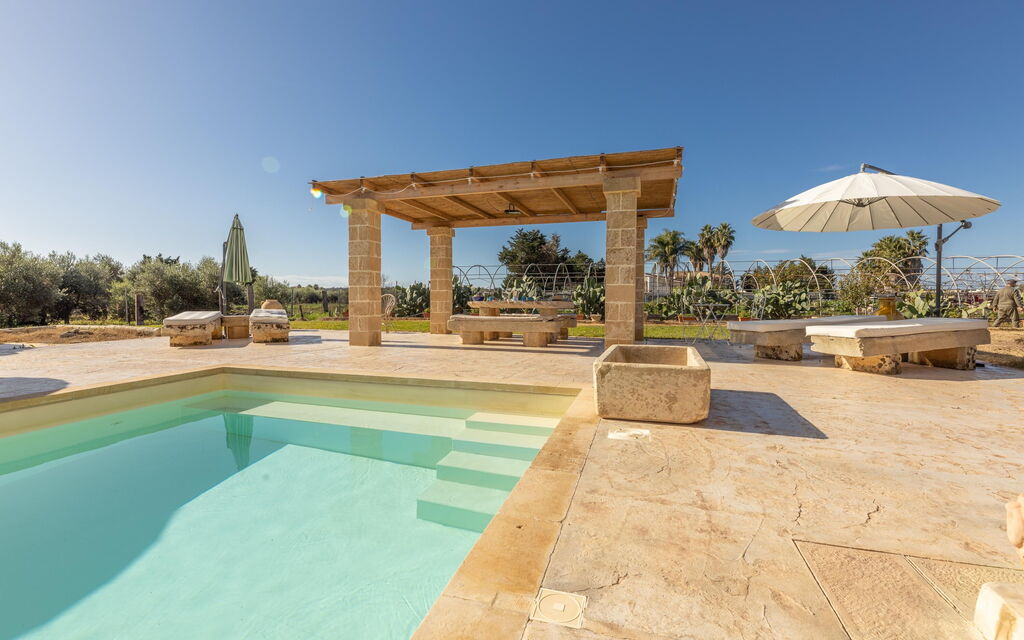 Villa Turris: all'aperto, Esterni, Piscina